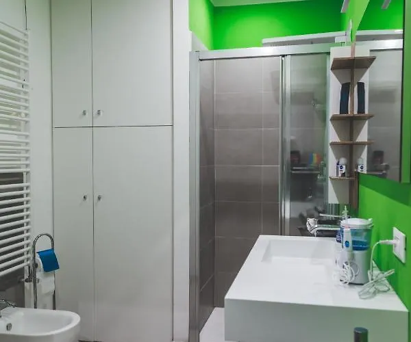 Nuovissimo Trilocale Nel A 400 M Dal Mare 산레모